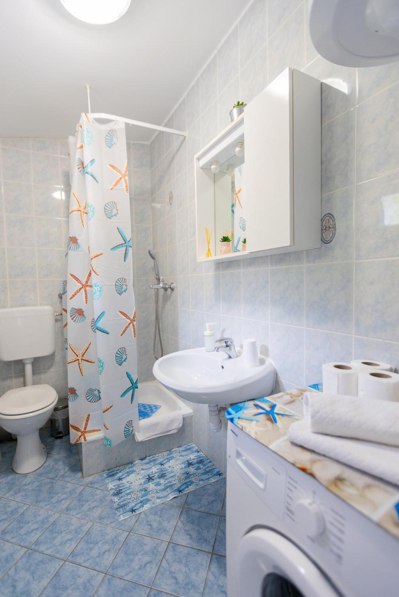 Apartments Rudi Локва-Рогозниця Екстер'єр фото